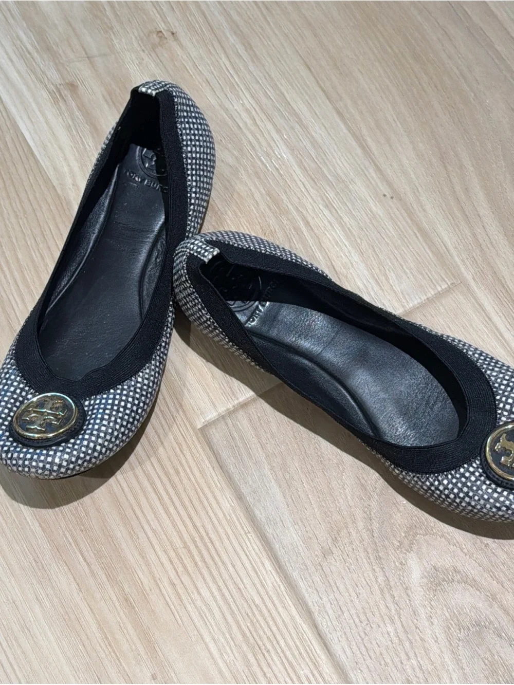 Tory Burch Caroline Flats In Tidal Grid Size 8M Good Condition No Box